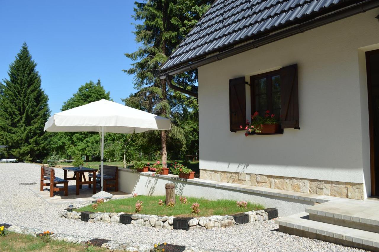 B&B Lady Of The Lake Йезерце Екстериор снимка