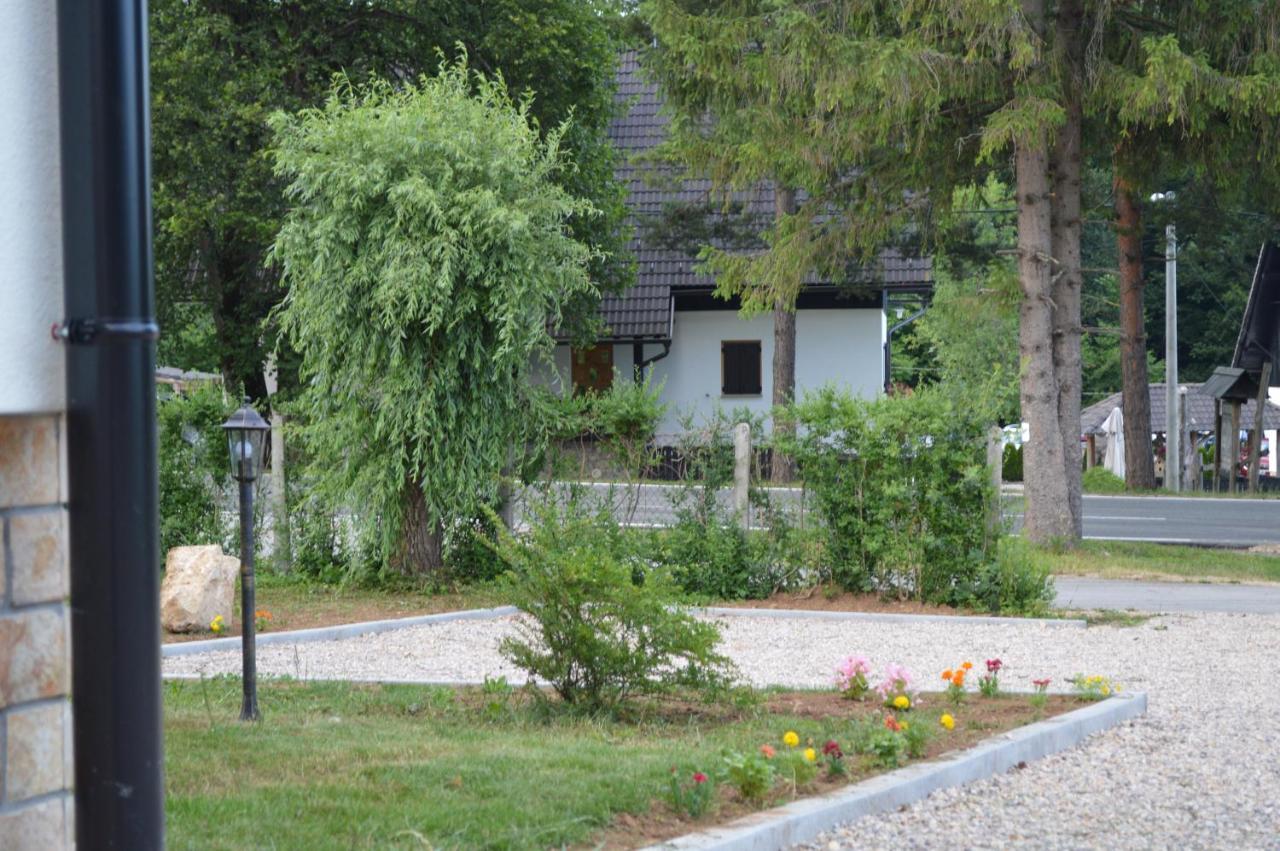 B&B Lady Of The Lake Йезерце Екстериор снимка