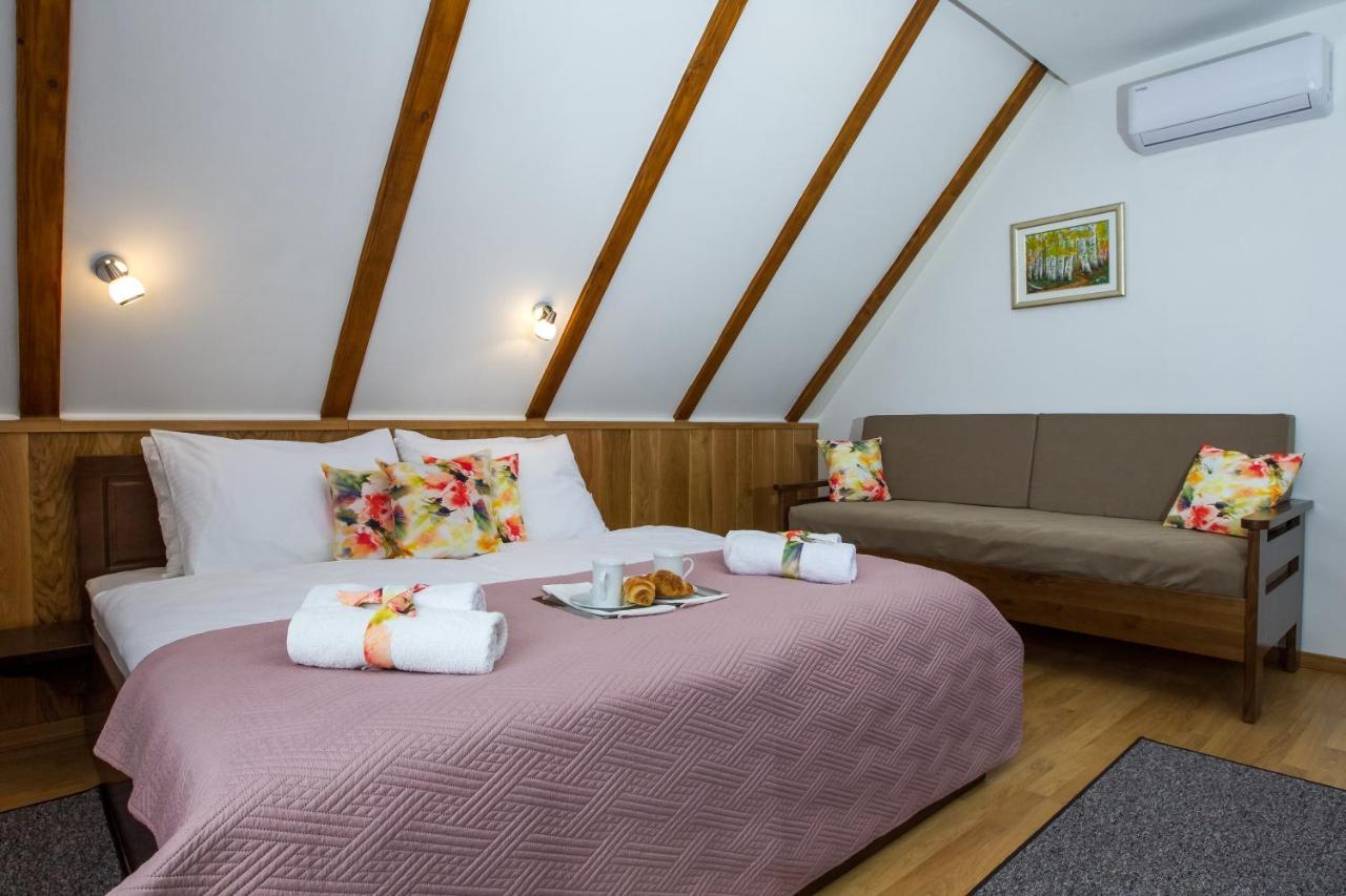 B&B Lady Of The Lake Йезерце Екстериор снимка