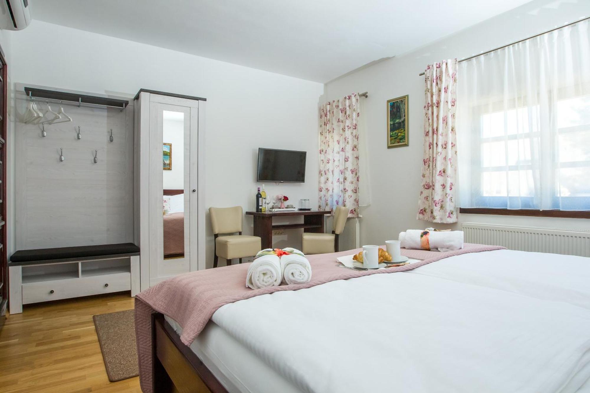 B&B Lady Of The Lake Йезерце Стая снимка